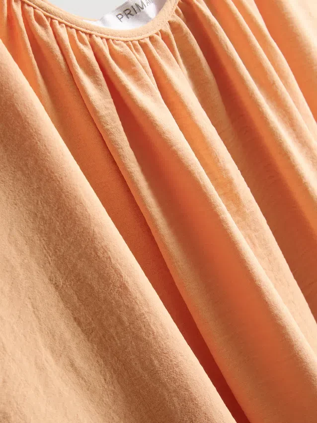 Vestido midi com alças