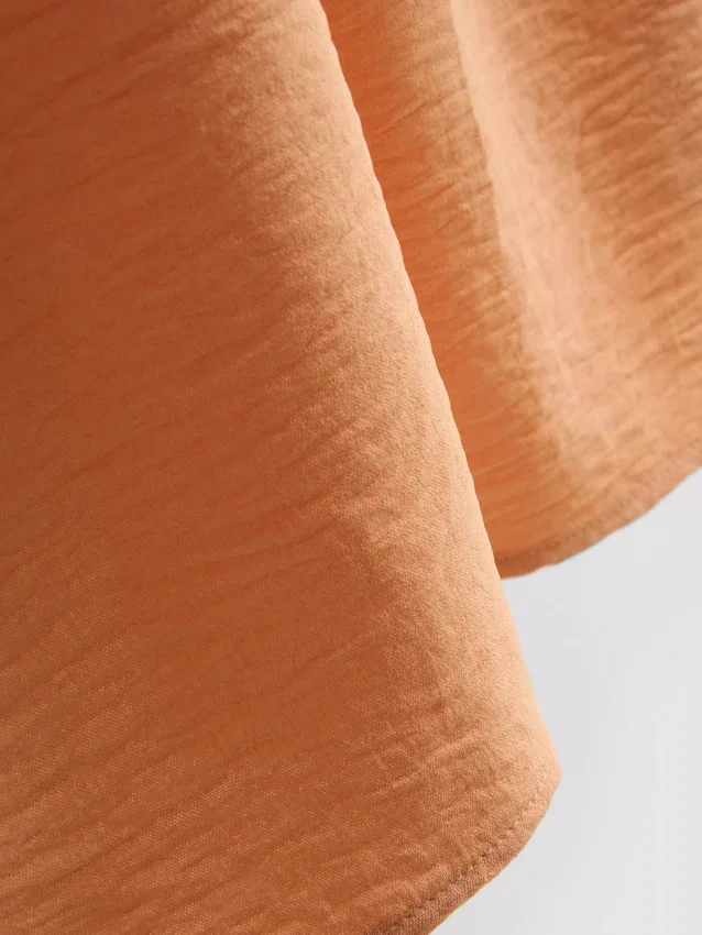 Vestido midi com alças