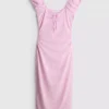 Vestido midi com decote em coração e efeito enrugado
