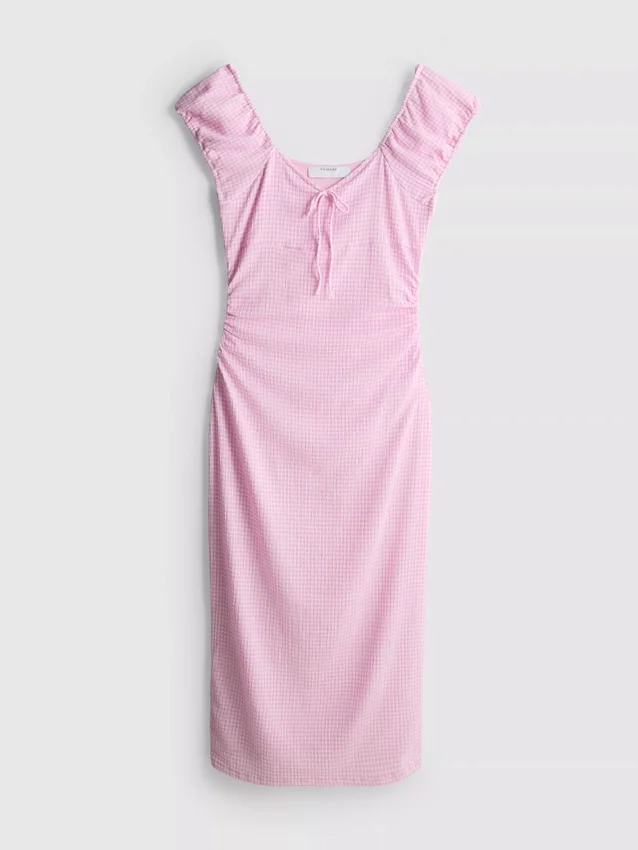 Vestido midi com decote em coração e efeito enrugado