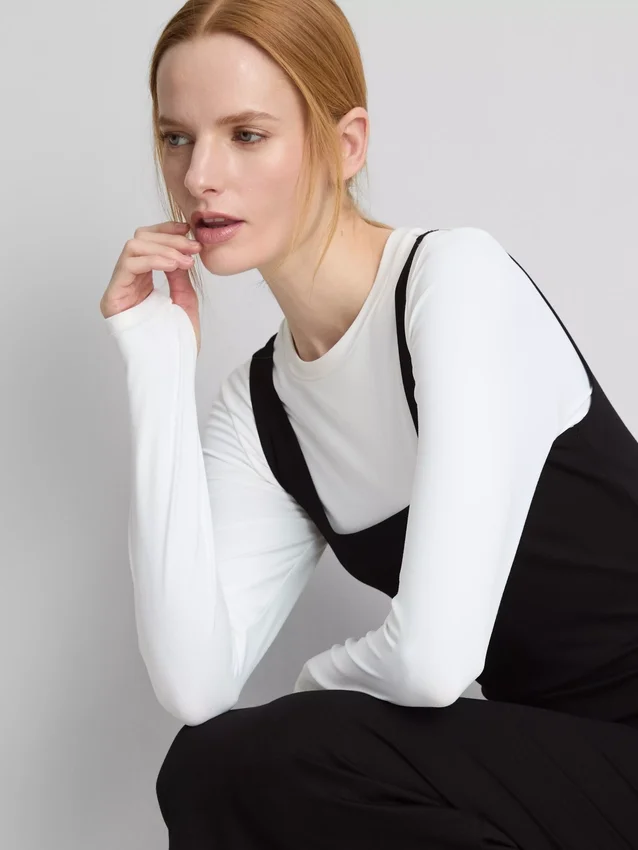 Vestido midi com decote quadrado «Second Skin»
