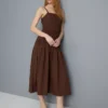 Vestido midi de algodão com decote quadrado e franzido