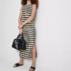Vestido midi-longo justo sem mangas da Paula Echevarría
