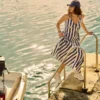 Vestido midi tipo espartilho com alças de algodão
