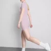 Vestido mini tipo t-shirt justo com canelado